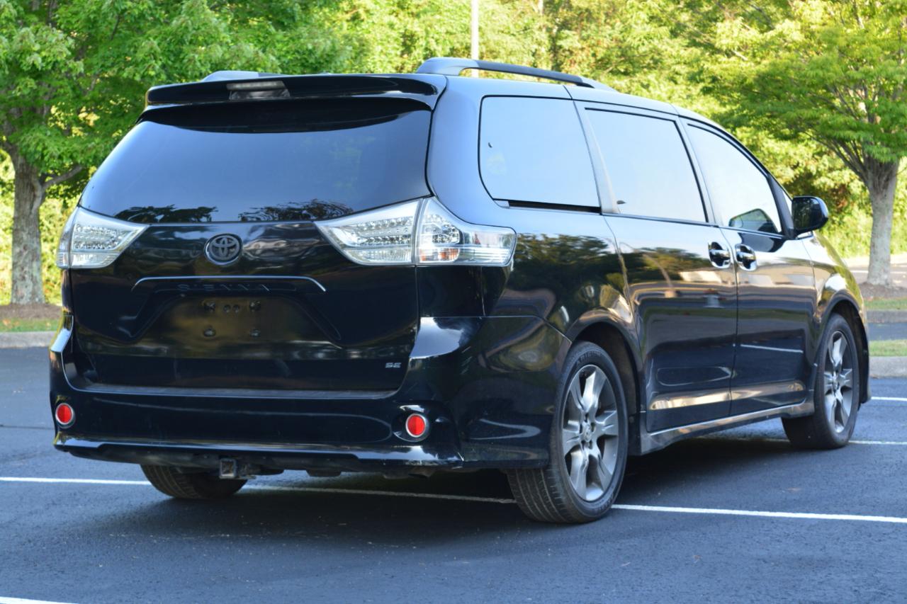 Toyota Sienna SE FWD 8-Passenger V6 2015