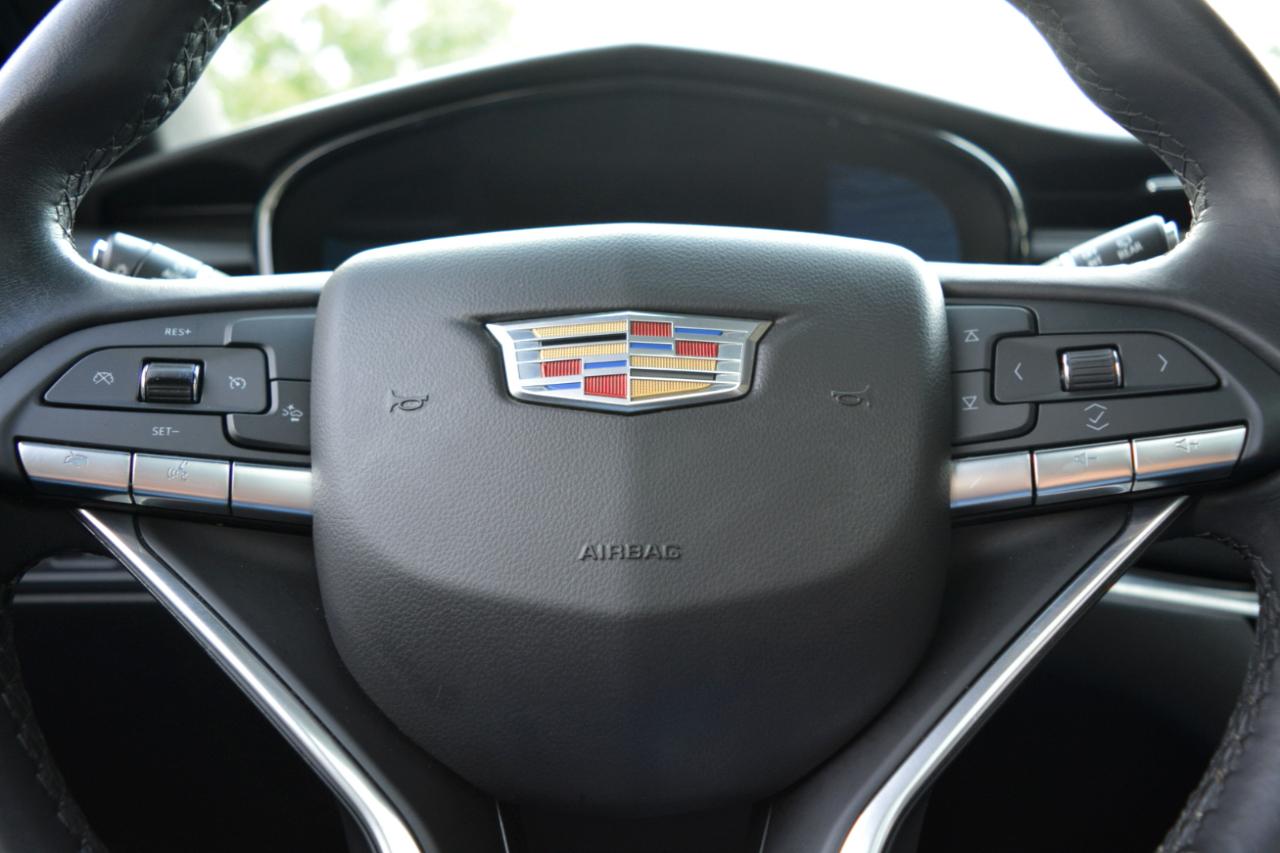 Cadillac XT6 Luxury 2021