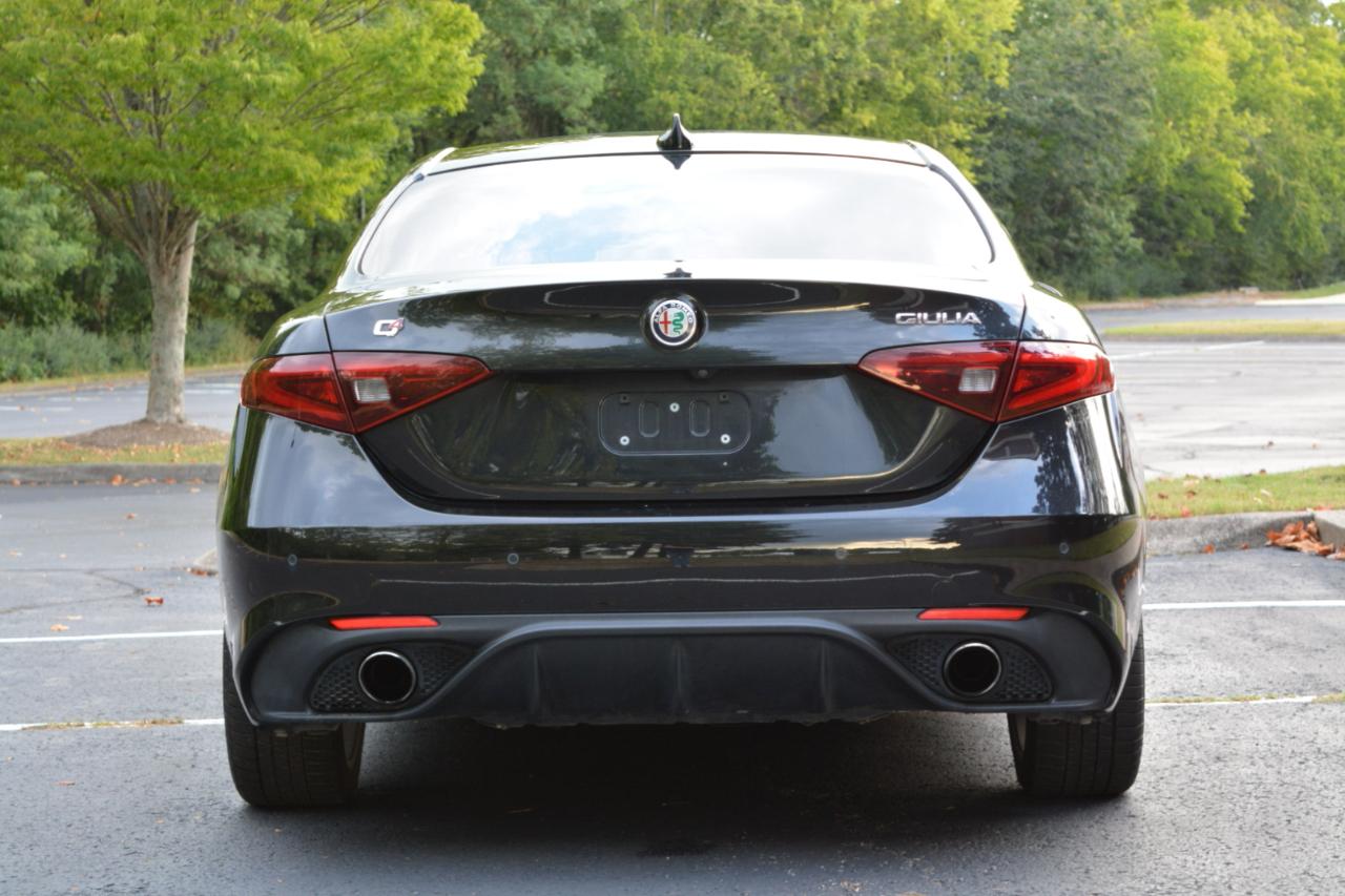 Alfa Romeo Giulia Base AWD 2017
