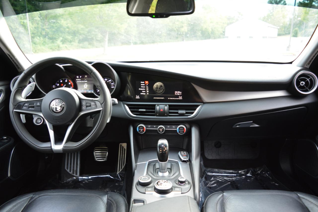 Alfa Romeo Giulia Base AWD 2017