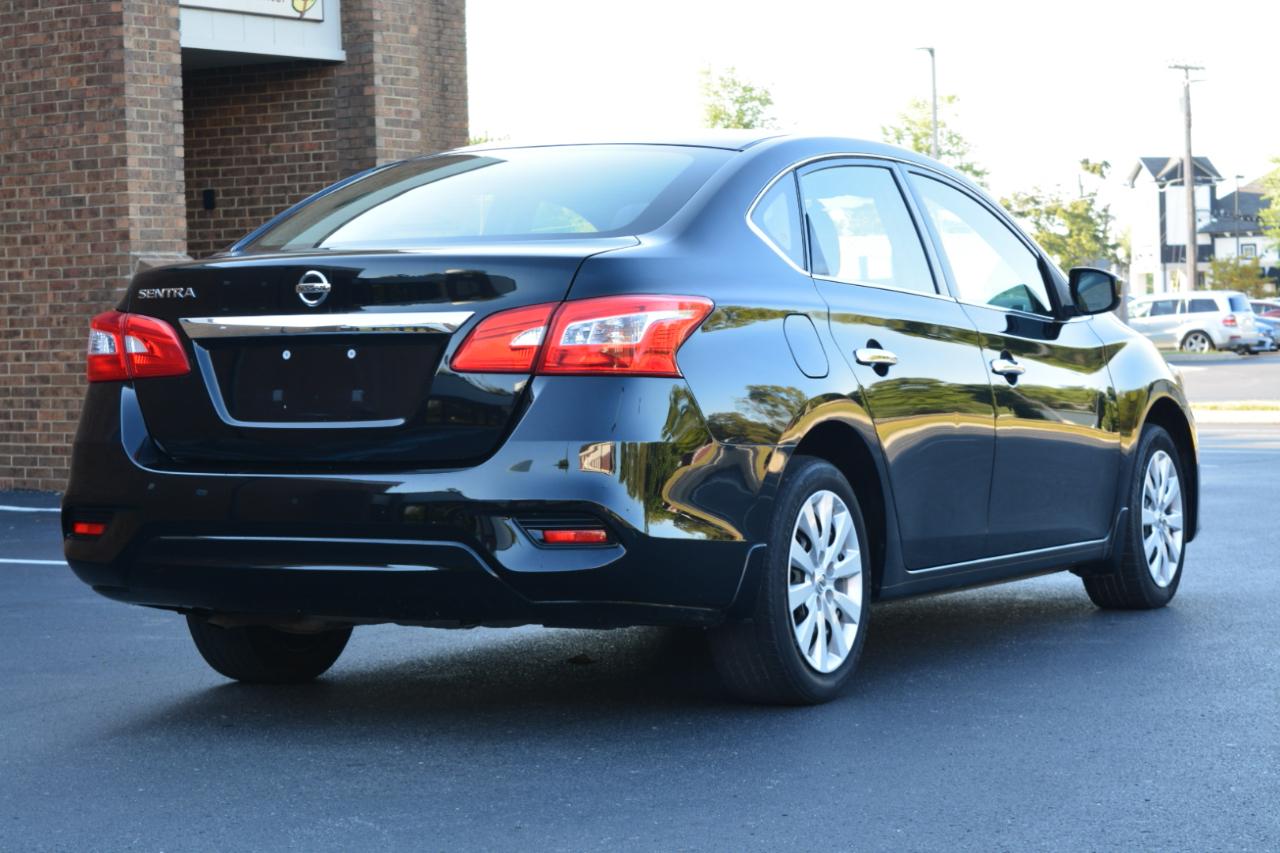 Nissan Sentra S CVT 2019