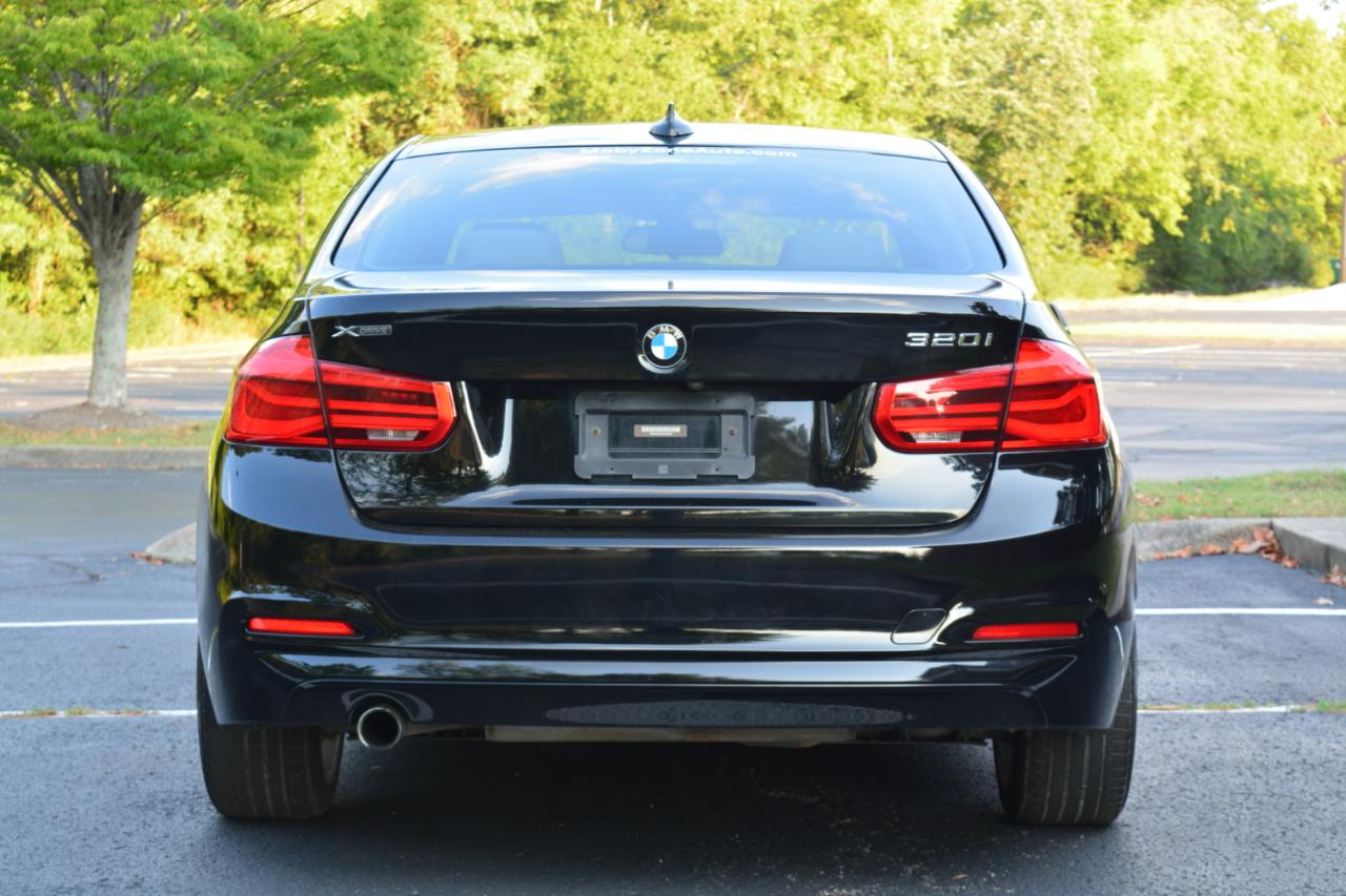 BMW 3-Series 320i xDrive Sedan 2018