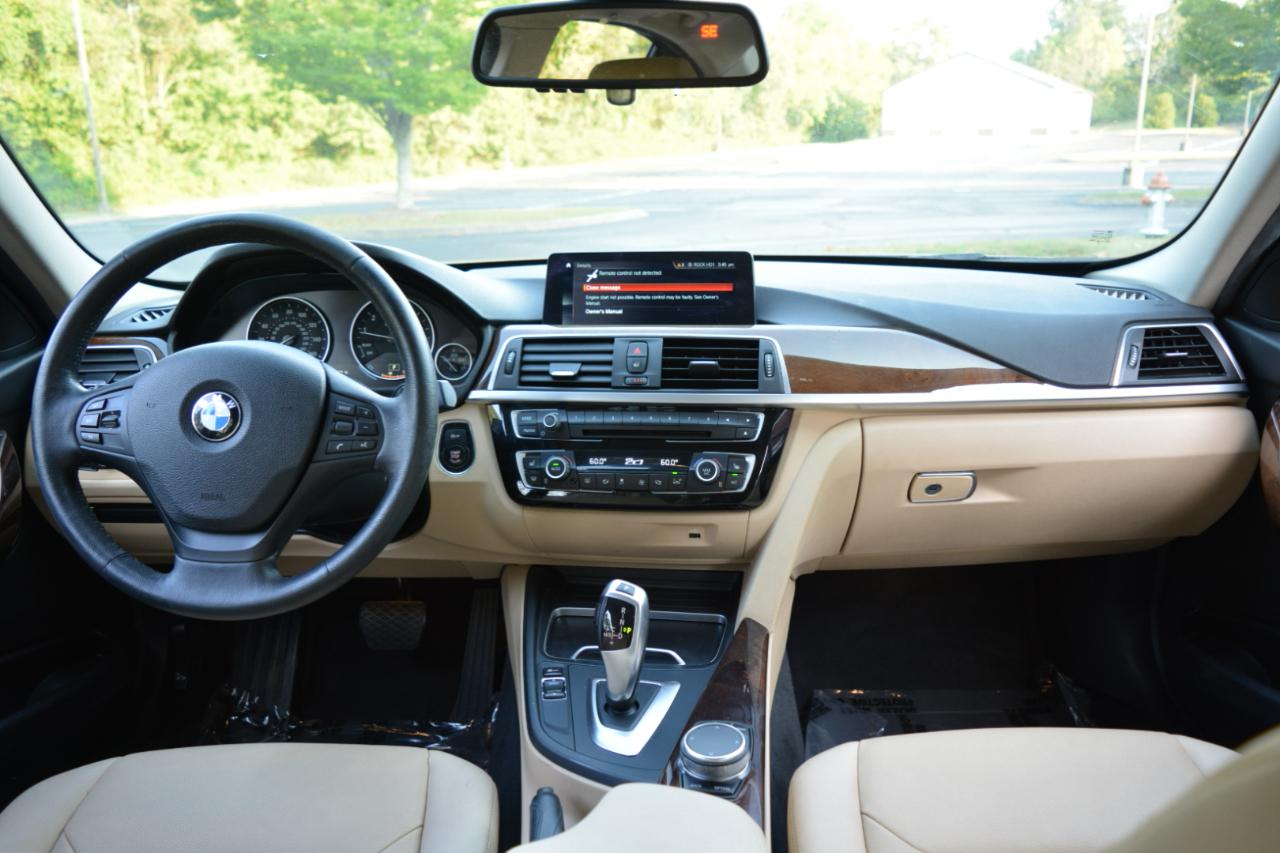 BMW 3-Series 320i xDrive Sedan 2018