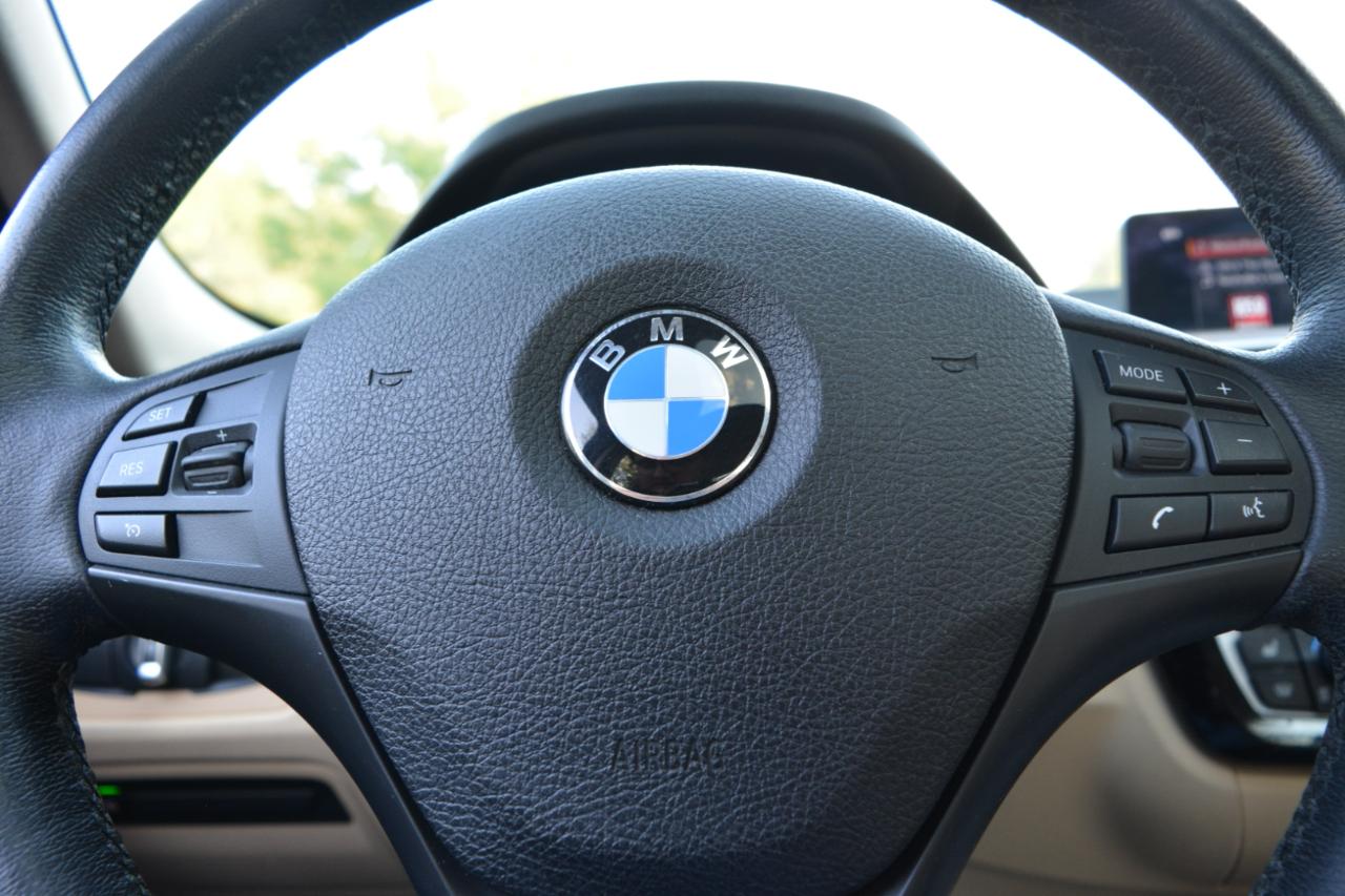 BMW 3-Series 320i xDrive Sedan 2018