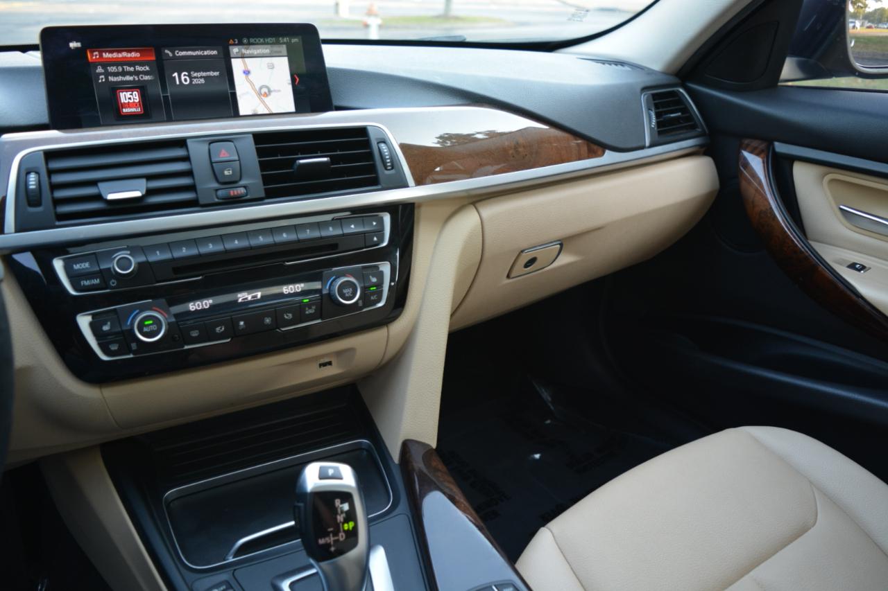 BMW 3-Series 320i xDrive Sedan 2018