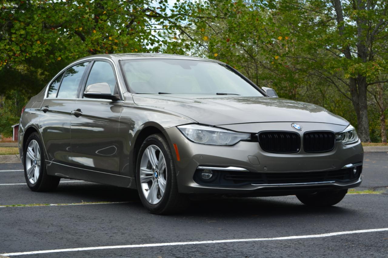 BMW 3-Series 330i SULEV Sedan 2017