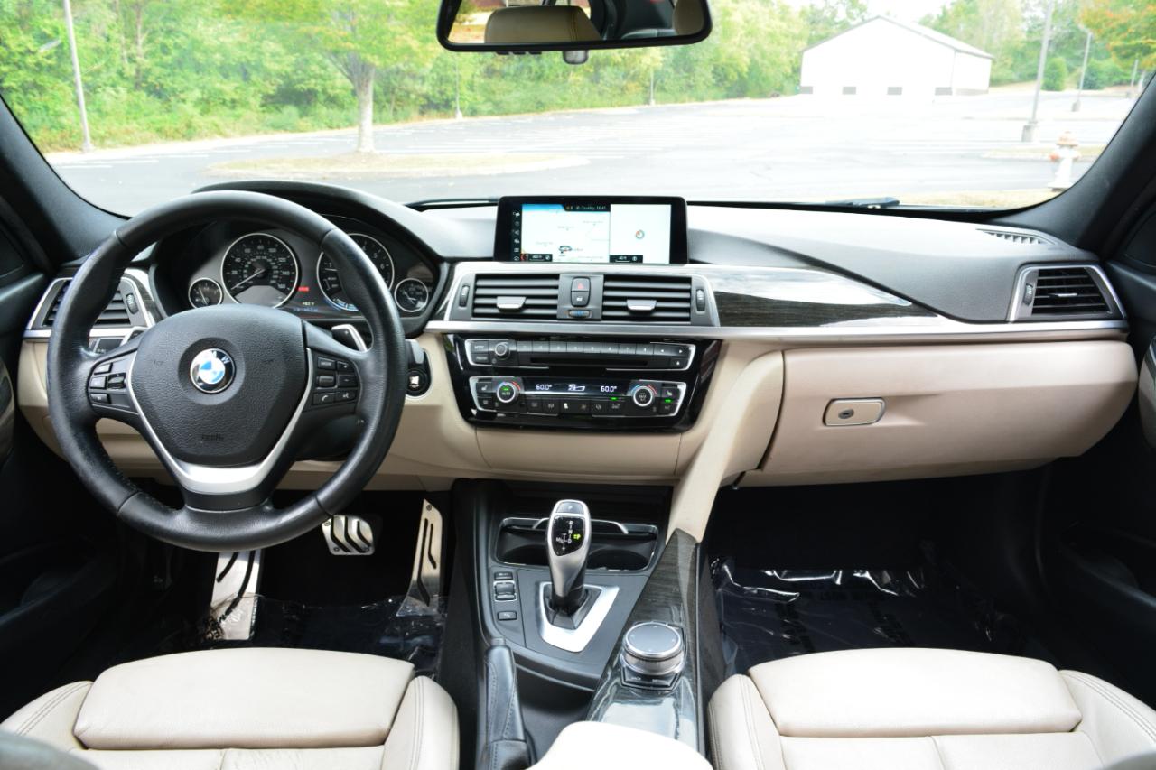 BMW 3-Series 330i SULEV Sedan 2017