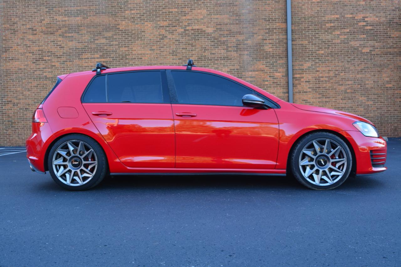 Volkswagen Golf GTI S 6M 4-Door 2017