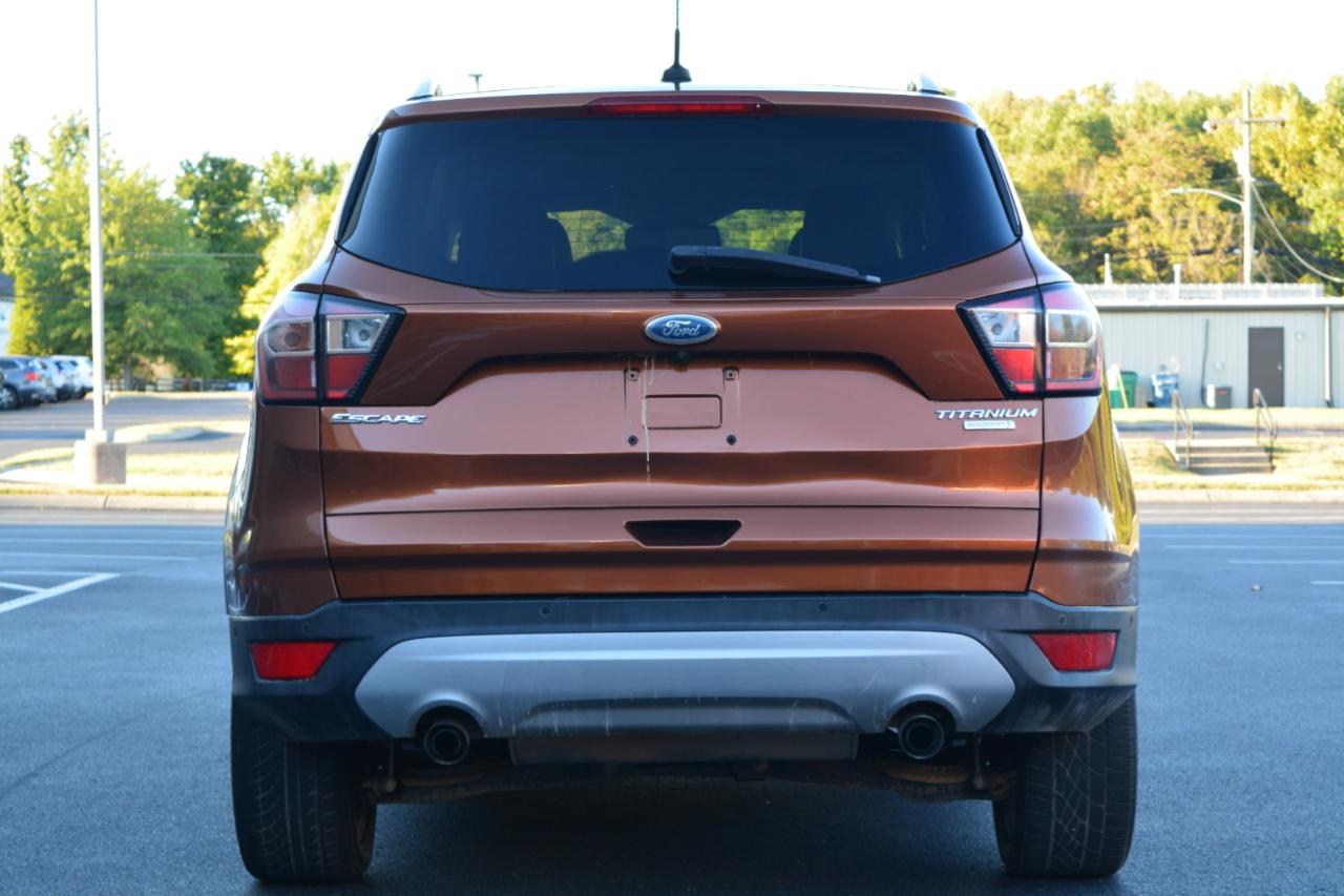 Ford Escape Titanium FWD 2017