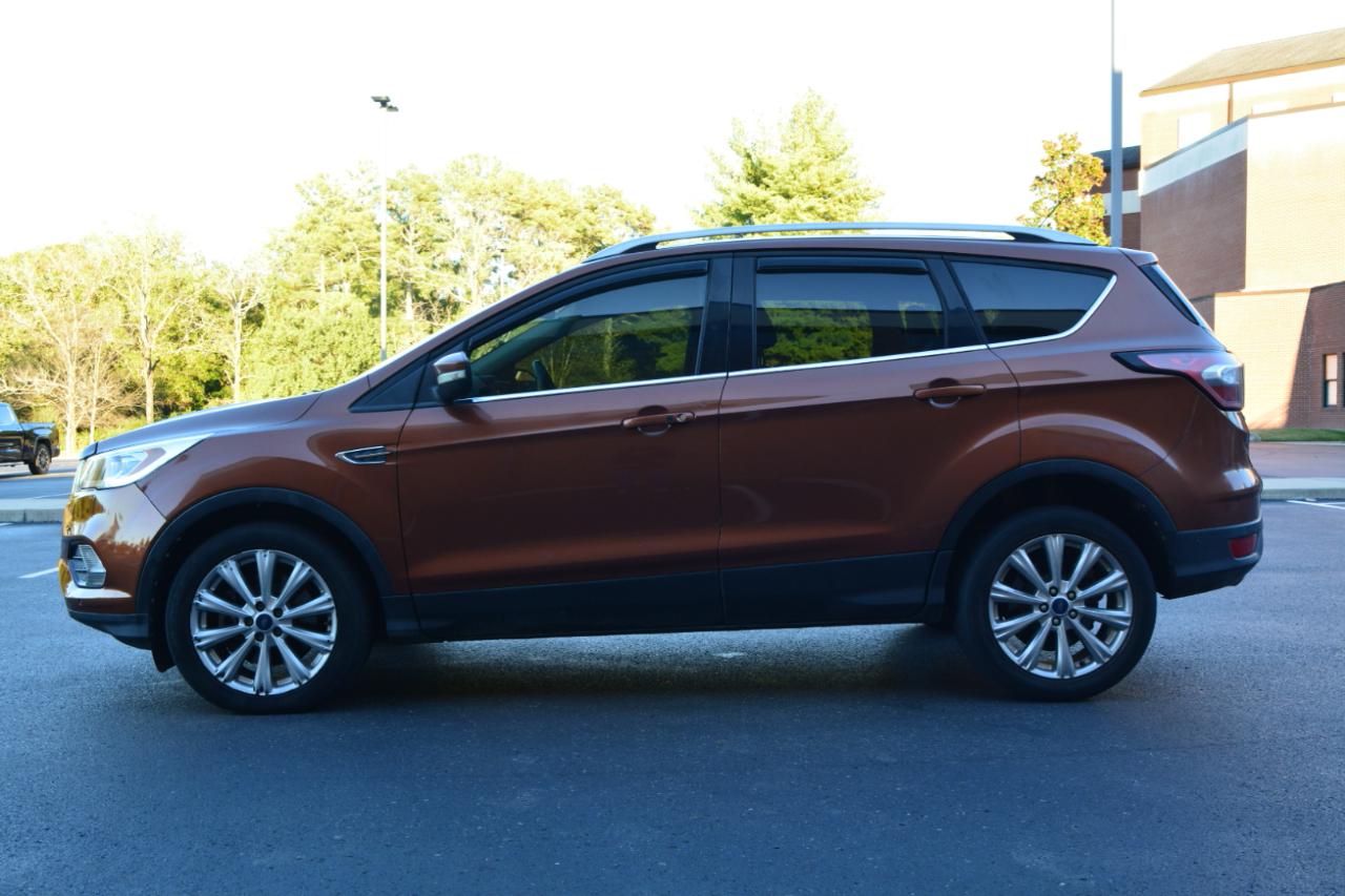 Ford Escape Titanium FWD 2017