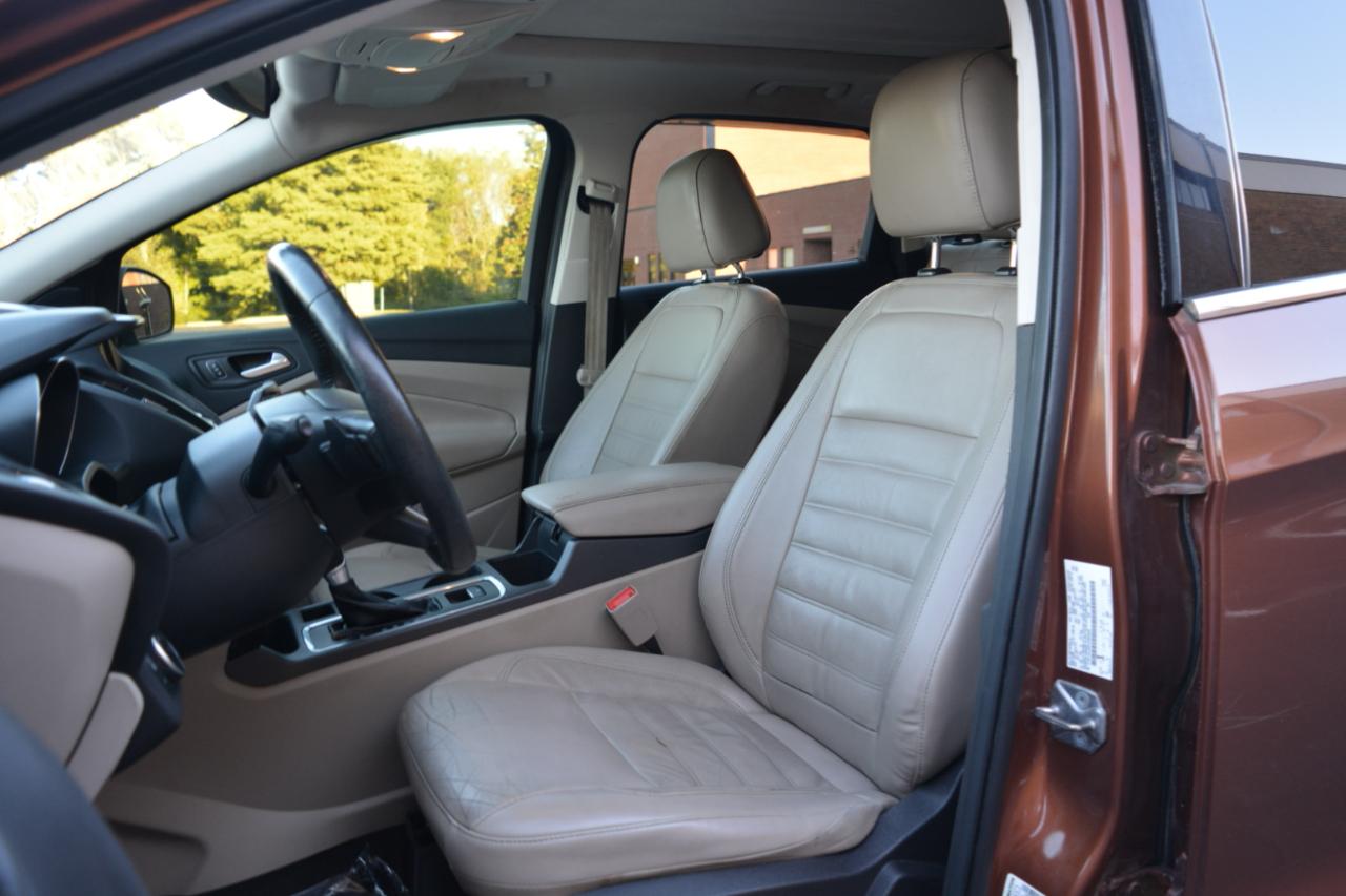 Ford Escape Titanium FWD 2017