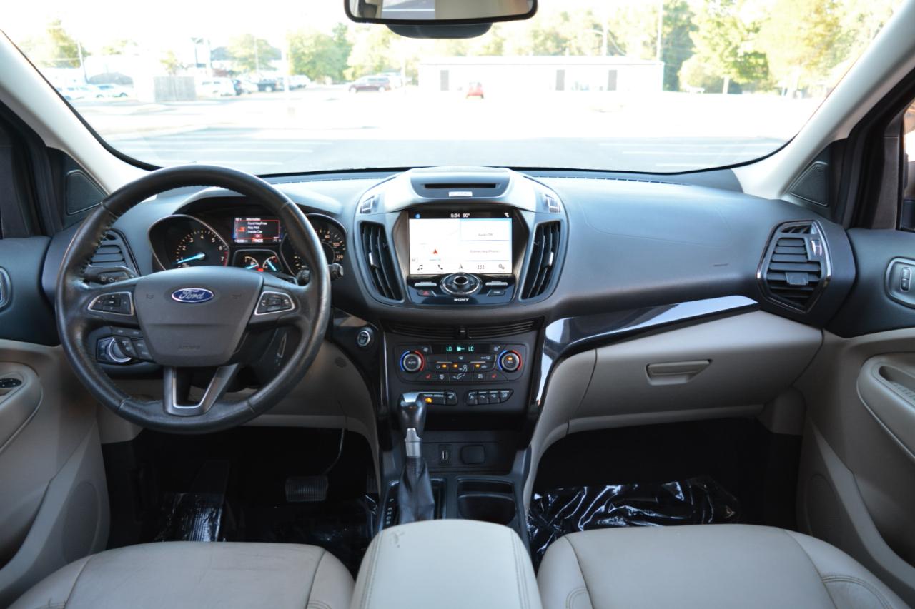Ford Escape Titanium FWD 2017