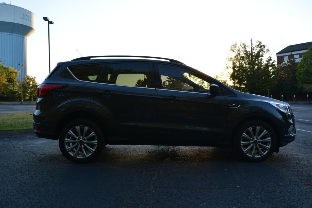 Ford Escape SEL FWD 2019