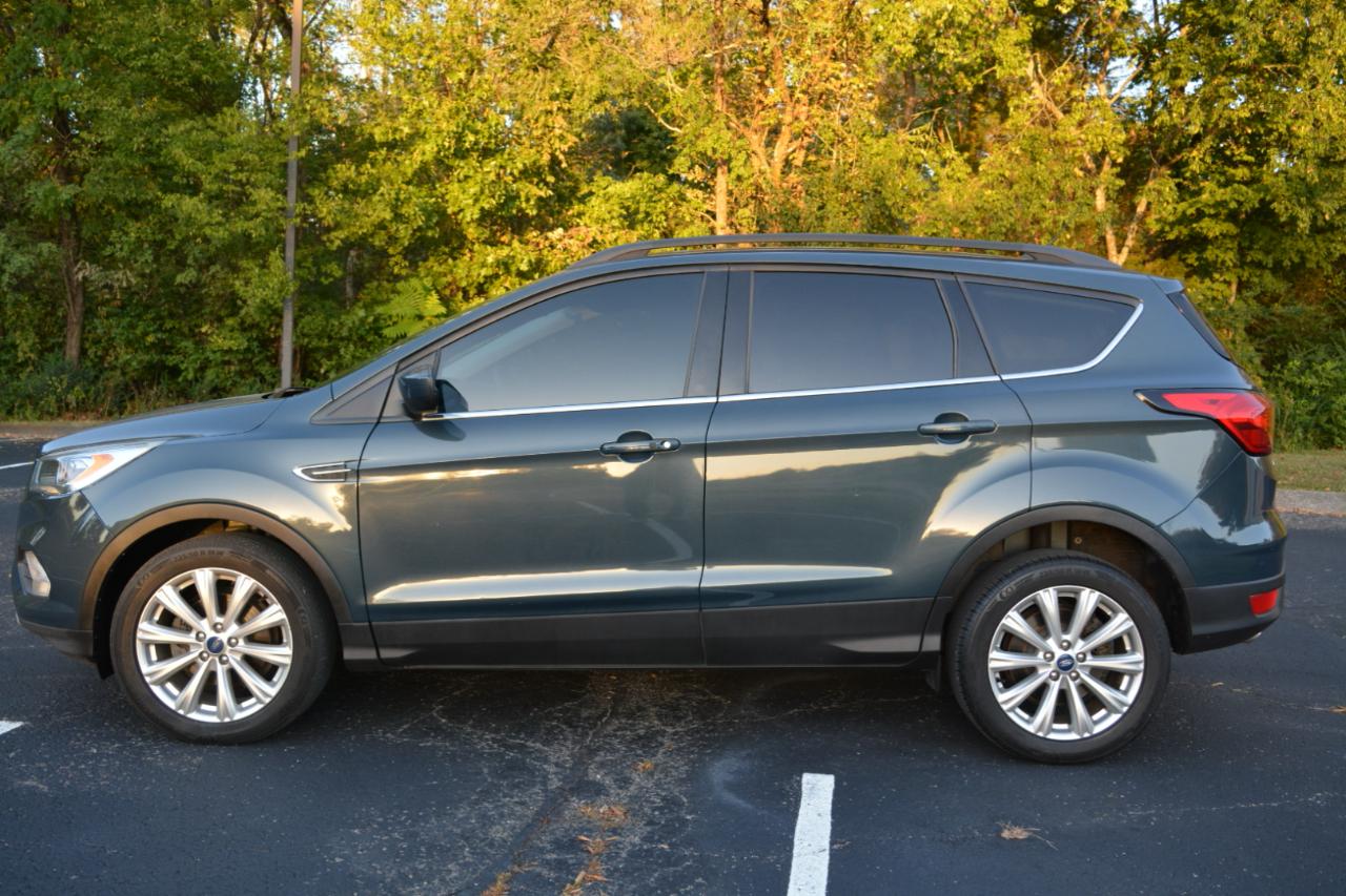 Ford Escape SEL FWD 2019