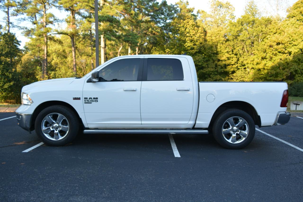 RAM 1500 Classic Big Horn 4x2 Crew Cab 5'7" Box 2019
