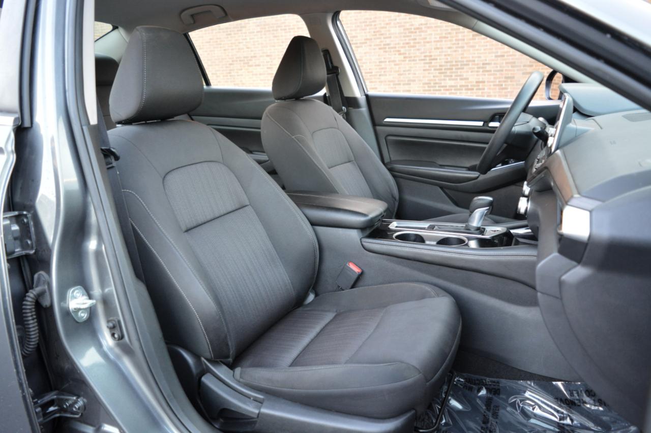 Nissan Altima 2.5 SV 2023