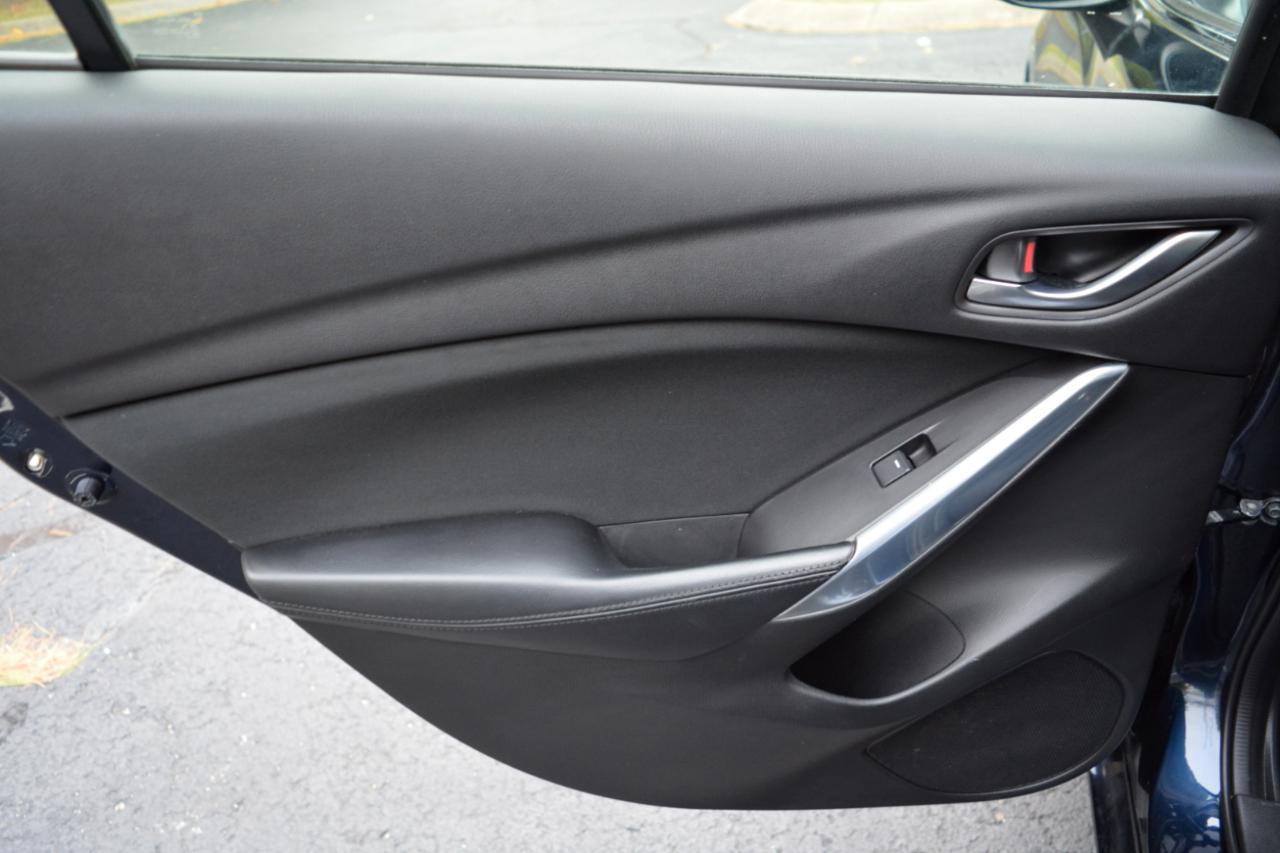 Mazda MAZDA6 i Sport AT 2015