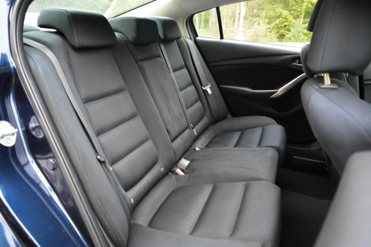 Mazda MAZDA6 i Sport AT 2015