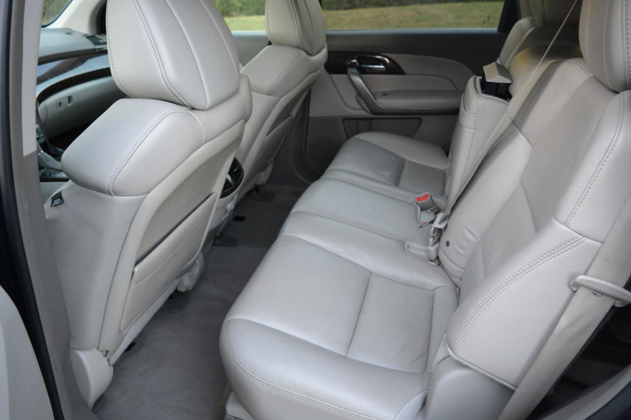 Acura MDX 6-Spd AT w/Tech Package 2013