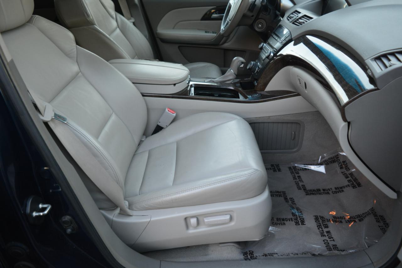 Acura MDX 6-Spd AT w/Tech Package 2013