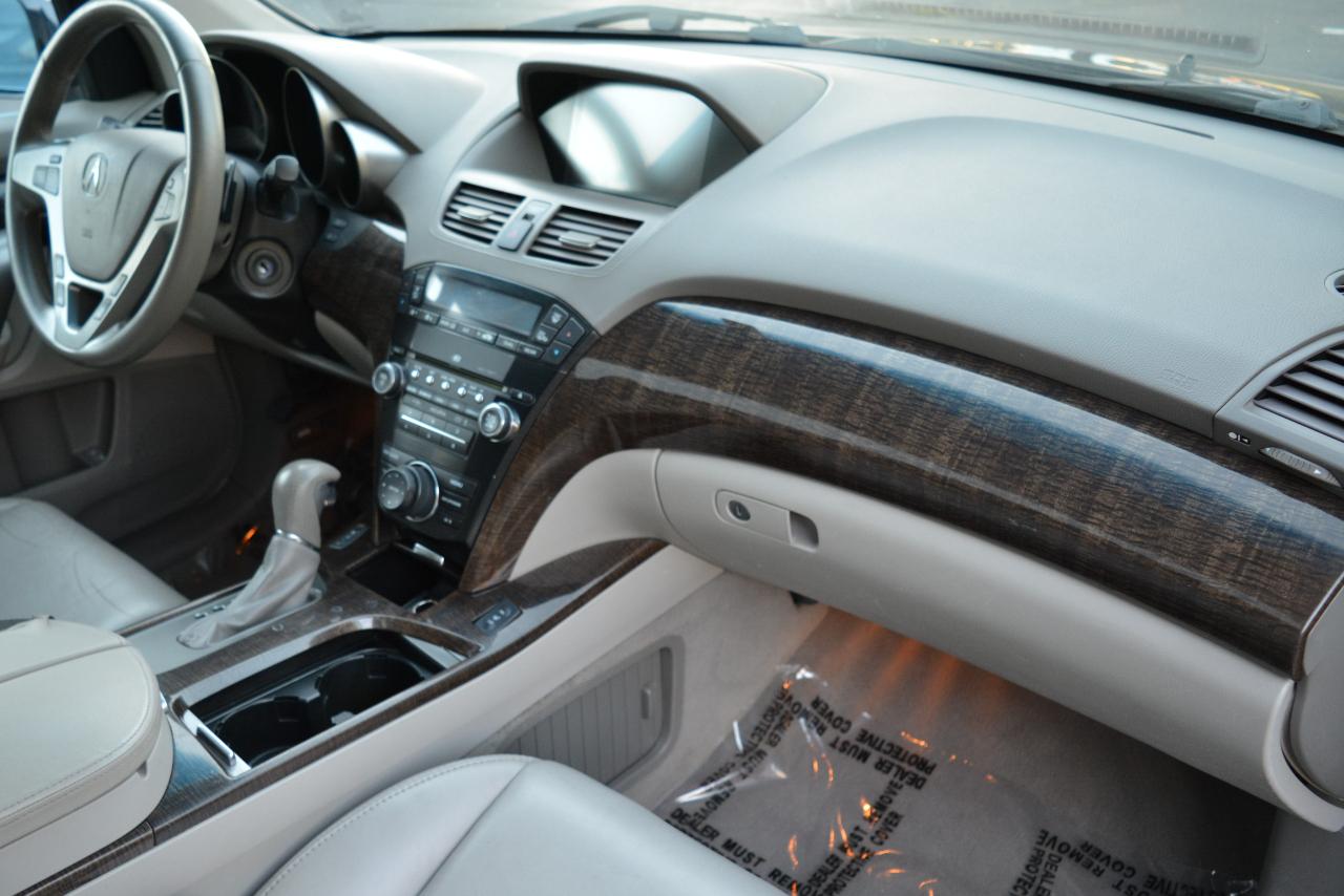 Acura MDX 6-Spd AT w/Tech Package 2013