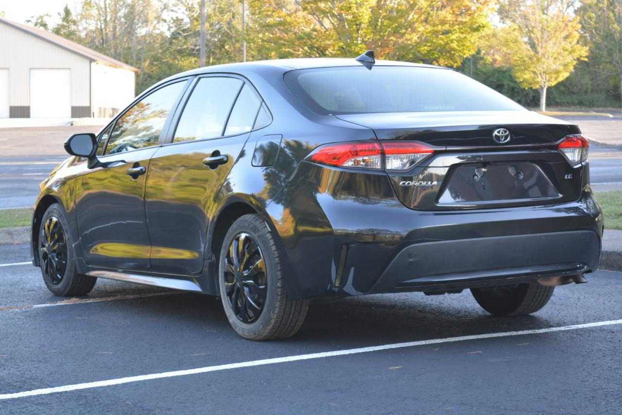 Toyota Corolla LE 2022