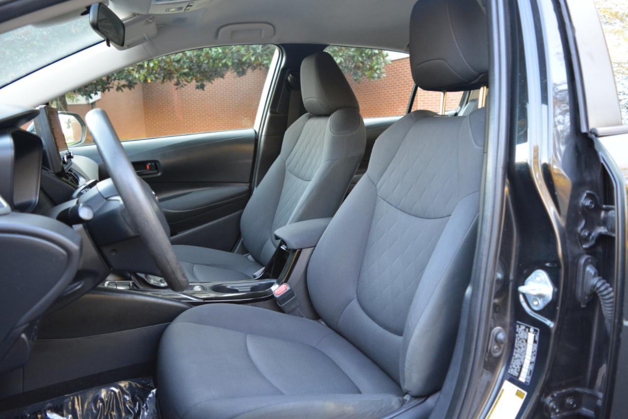 Toyota Corolla LE 2022