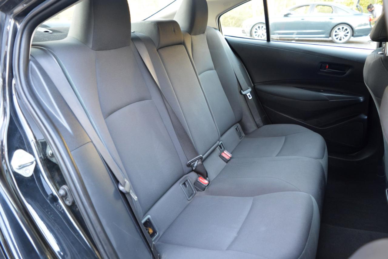 Toyota Corolla LE 2022