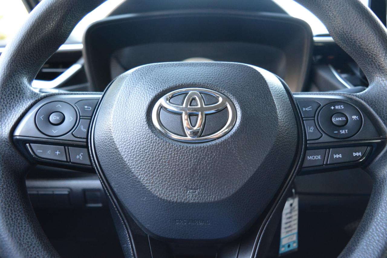 Toyota Corolla LE 2022
