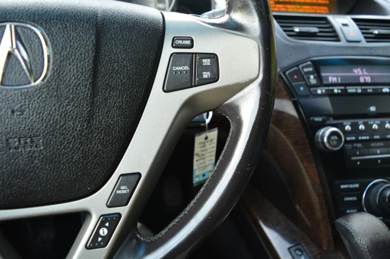 Acura MDX 6-Spd AT w/Tech Package 2013