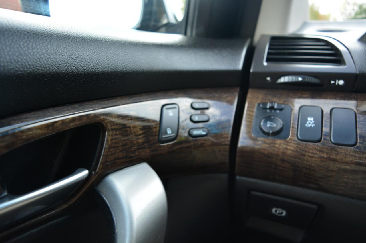 Acura MDX 6-Spd AT w/Tech Package 2013