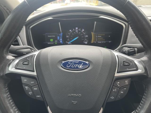 Ford Fusion Hybrid Titanium 2018