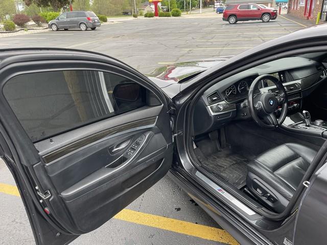 BMW 5-Series 528i xDrive 2015