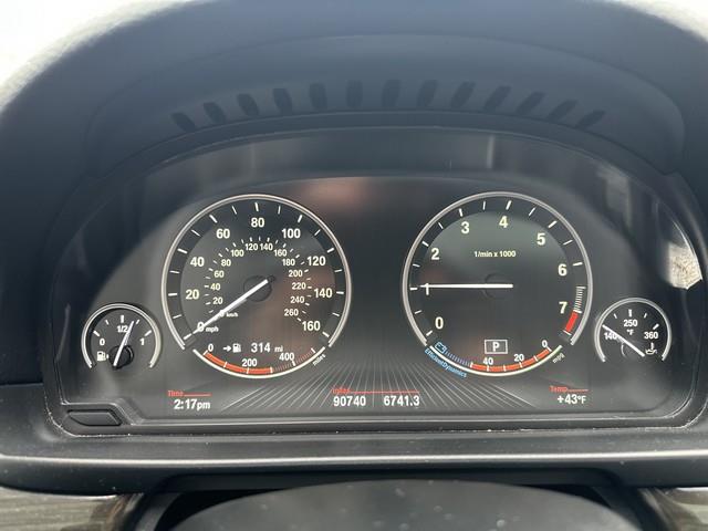 BMW 5-Series 528i xDrive 2015