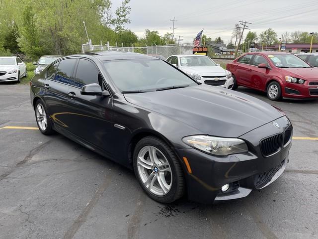 BMW 5-Series 528i xDrive 2015