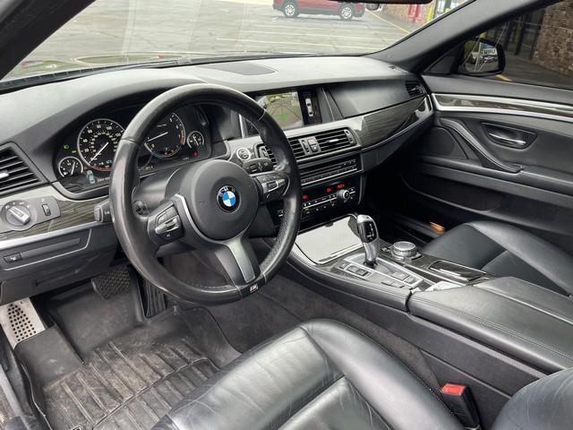 BMW 5-Series 528i xDrive 2015