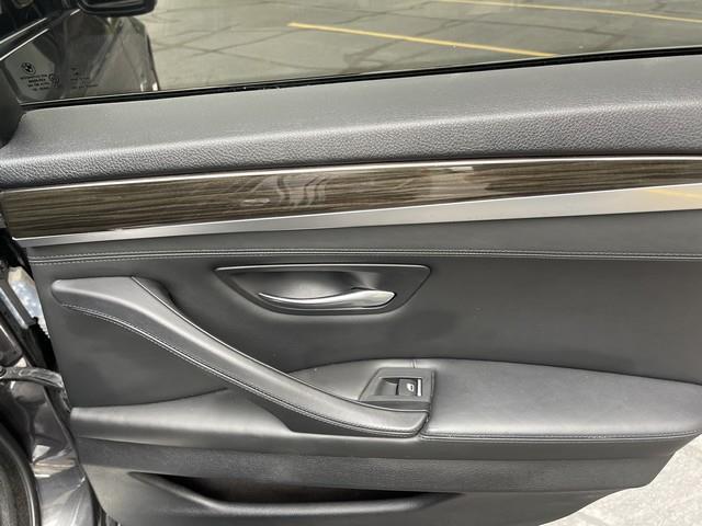 BMW 5-Series 528i xDrive 2015