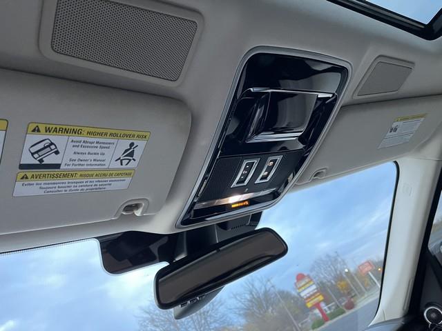 Land Rover Range Rover Sport  2015 Land Rover Range Rover Sport  2015