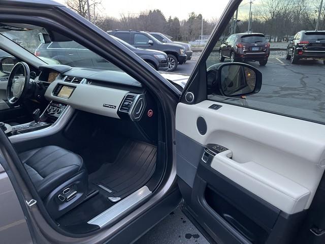 Land Rover Range Rover Sport  2015 Land Rover Range Rover Sport  2015