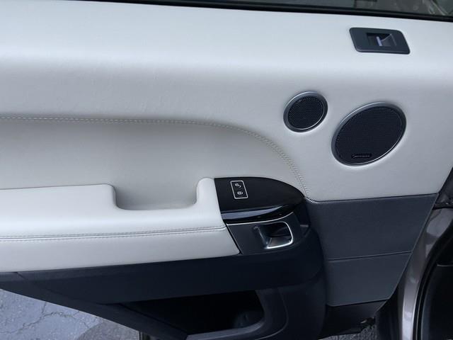 Land Rover Range Rover Sport  2015