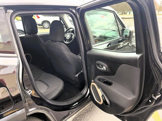 Jeep Renegade Sport 4WD 2016 Jeep Renegade Sport 4WD 2016