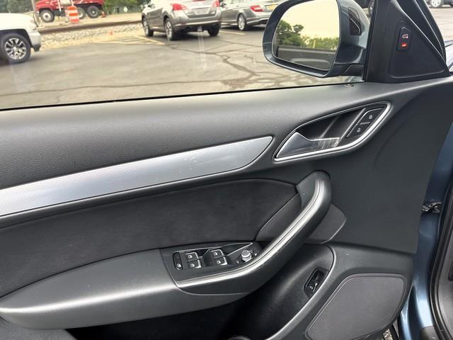 Audi Q3 2.0 TFSI Sport Premium Plus quattro AWD 2017