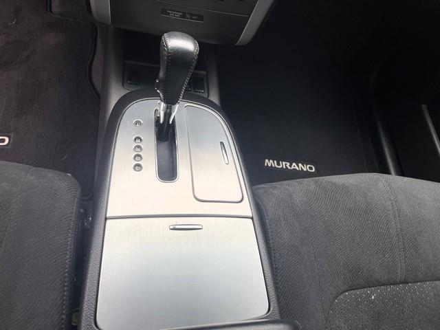 Nissan Murano S AWD 2011