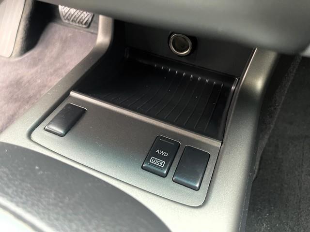 Nissan Murano S AWD 2011