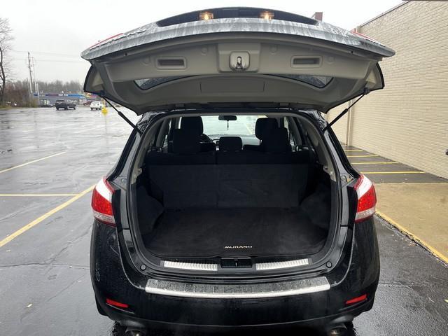 Nissan Murano S AWD 2011