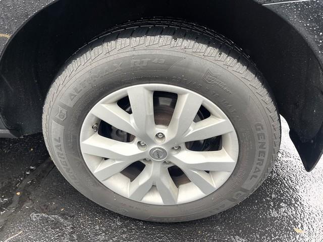 Nissan Murano S AWD 2011