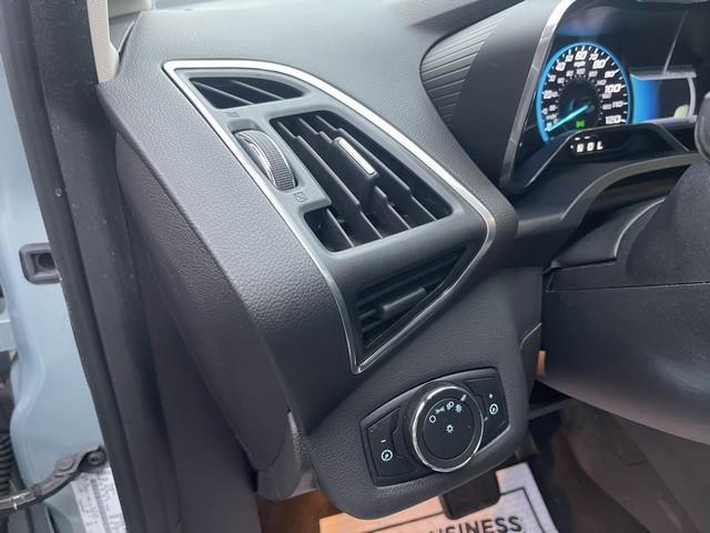 Ford C-Max Hybrid SE 2013