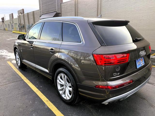 Audi Q7  2017