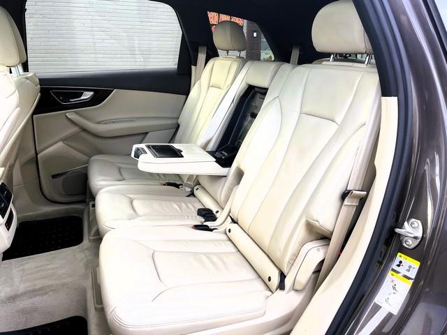 Audi Q7  2017