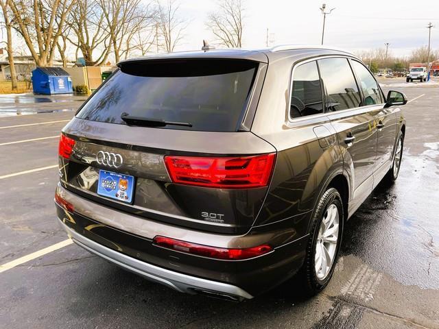 Audi Q7  2017